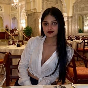 Meet your Posher, Divija raj